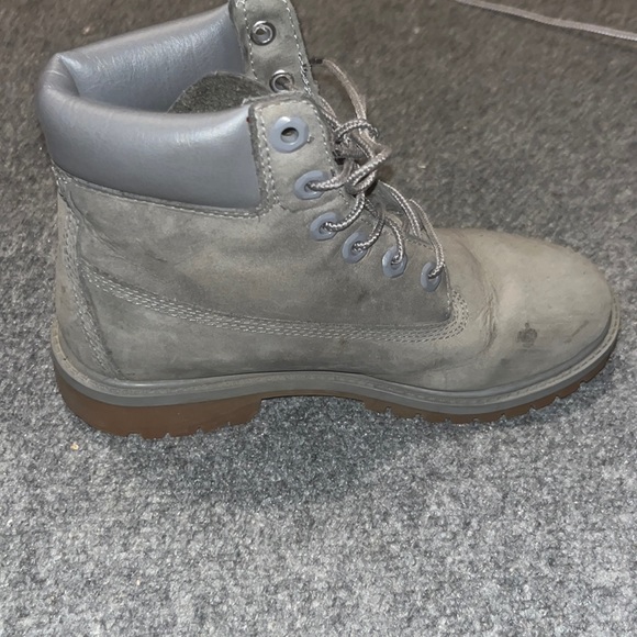 Timberlands Grey boots - Picture 3 of 5